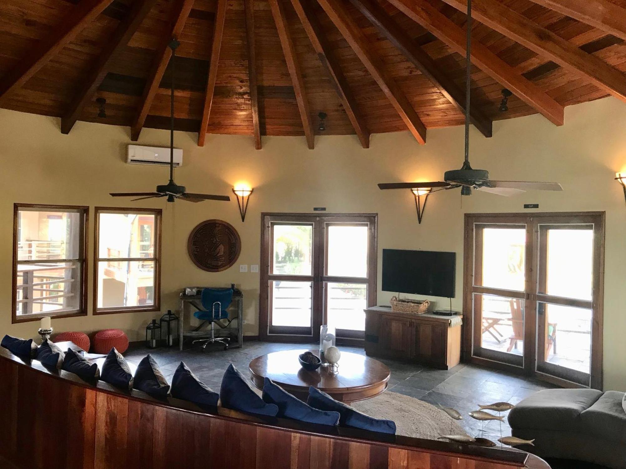 Villa Serenity 圣佩德罗 客房 照片